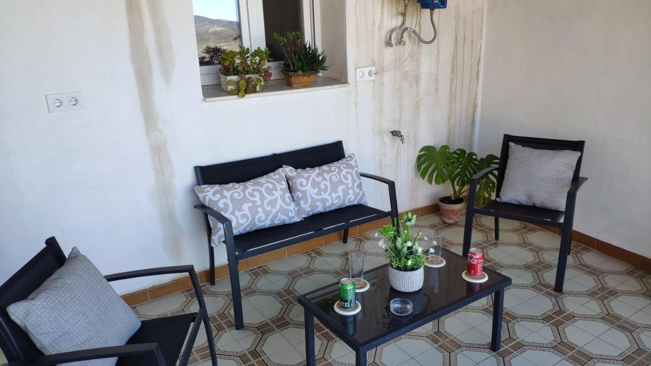 The Triplets Apartment Agres Exterior photo